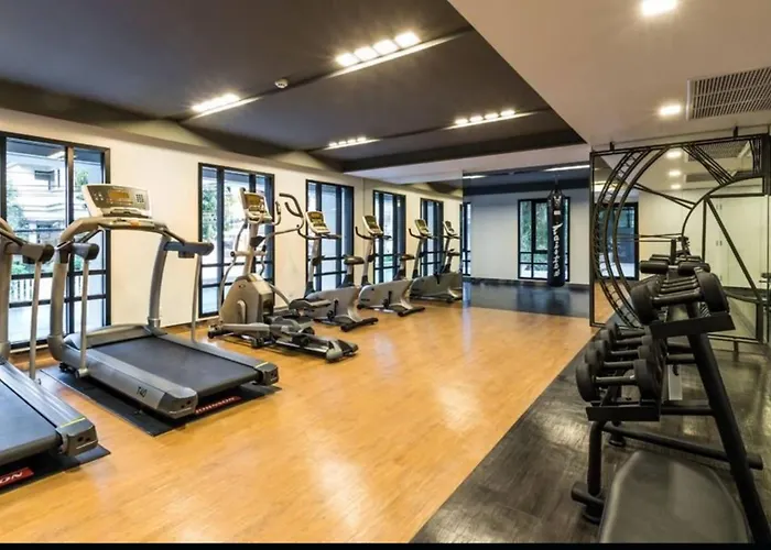 Pet Friendly House Near Bts Pluenjit *