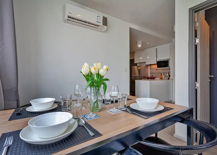 Pet Friendly House Near Bts Pluenjit