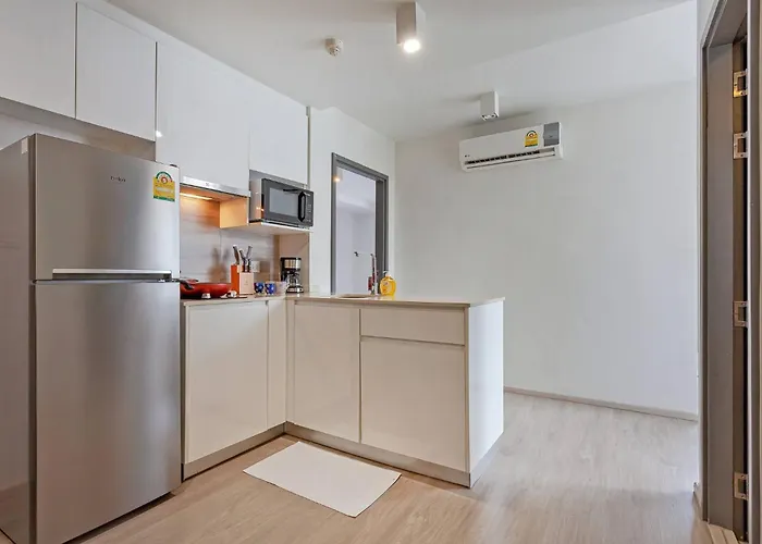 Pet Friendly House Near Bts Pluenjit