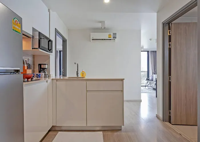 Pet Friendly House Near Bts Pluenjit *